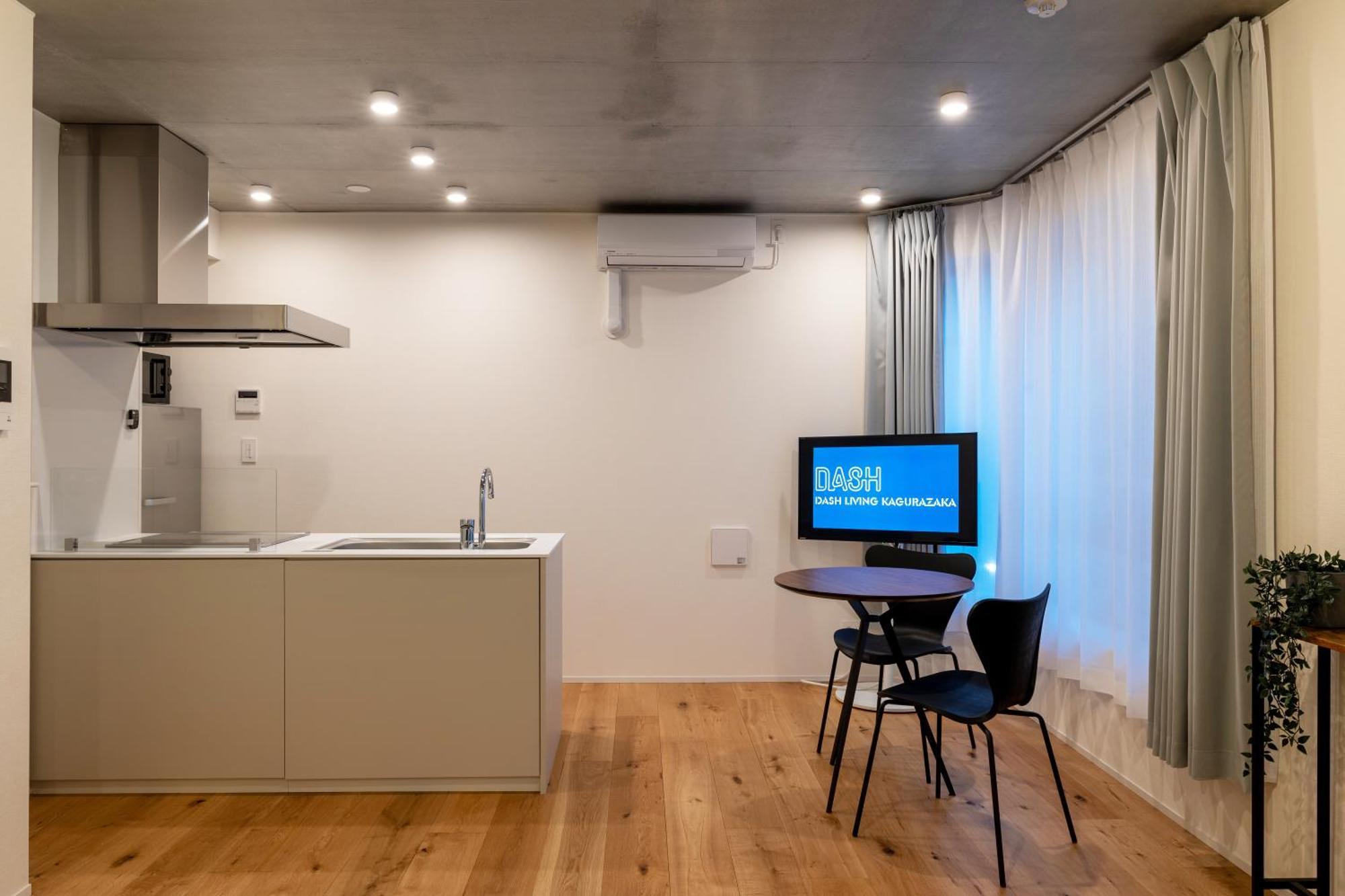 Apartment Dash Living Kagurazaka *